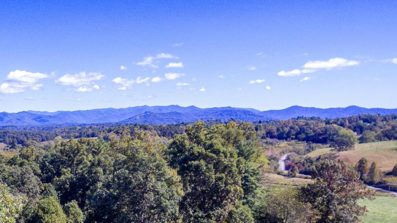 Luxurious House With Pool Near Asheville By Mighty Tree Properties Leicester Екстериор снимка